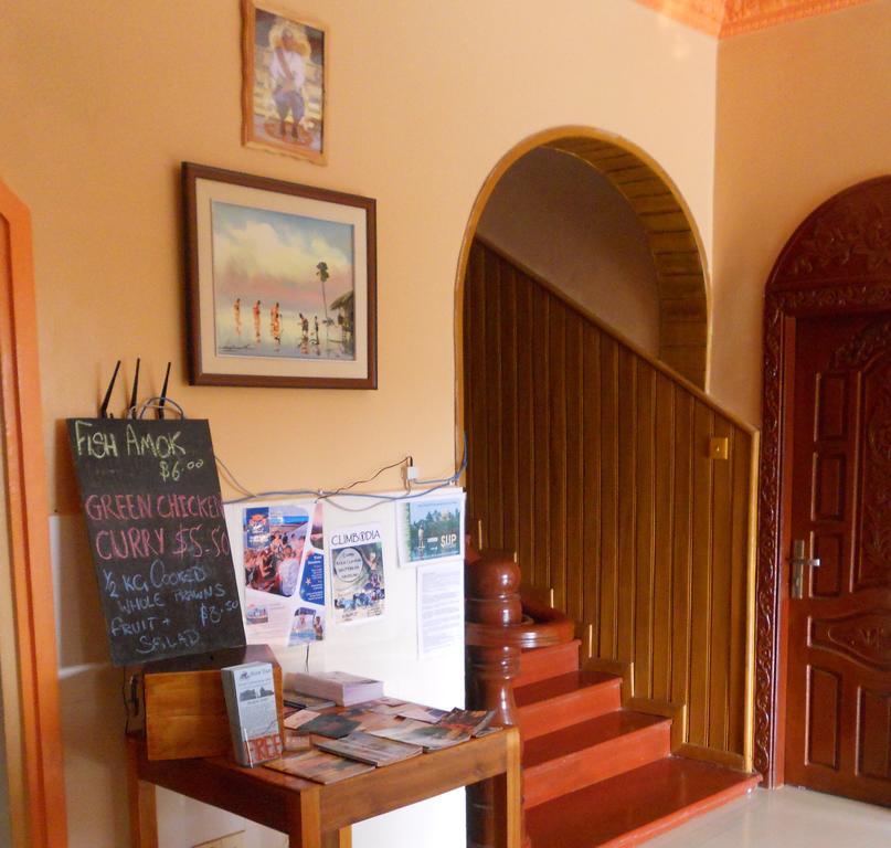 Kampot Manor Hotel Exterior photo